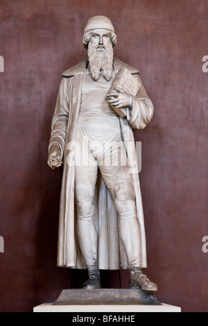 Skulptur von Johannes Gutenberg der Erfinder des mechanischen Druckmaschine Stockfoto