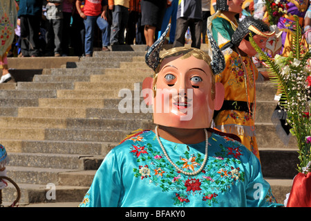 Peruanische Folklore Tanz "Los Diablos" in Cajabamba, Nord-Peru Stockfoto