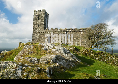 Kirche St. Michael de Rupe auf Brentor, Dartmoor, Devon UK Stockfoto