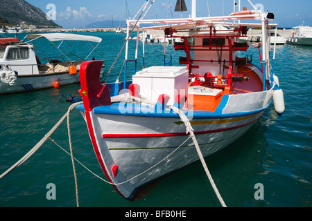 Poros ferry Hafenstadt auf der griechischen Insel Kefalonia Stockfoto