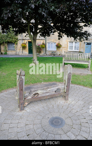 Die Dorf-Bestände, Stow-on-the-Wold, Gloucestershire, Cotswolds, UK, September Stockfoto