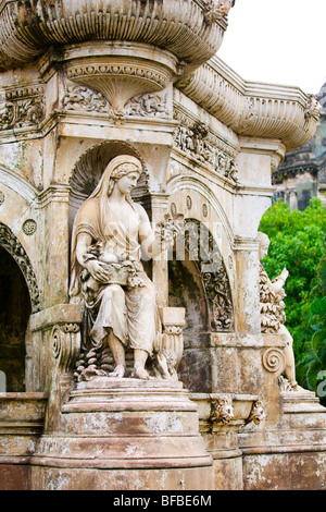 Des 19. Jahrhunderts, die Flora Fountain in Fort Bezirk von Mumbai ist eine Erinnerung an Indien's koloniale Vergangenheit Stockfoto