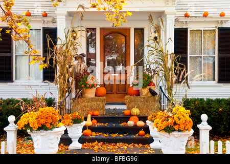 Veranda im Herbst - Woodstock Vermont USA Stockfoto