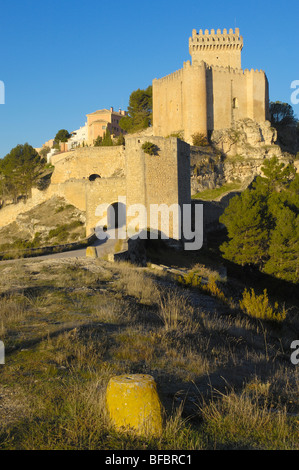 Marques de Villena Schloss (jetzt Parador Nacional, ein Staat geführtes Hotel), Alarcon, Cuenca Provinz, Region Kastilien-La Mancha, Spanien Stockfoto