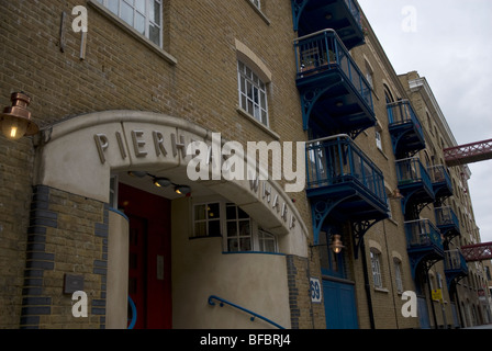 Pierhead Wharf Wapping High Street London E1 UK Stockfoto