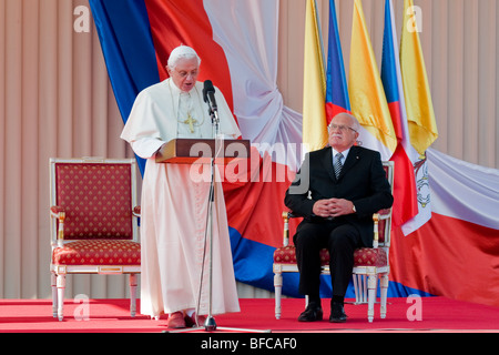 Papst Benedict XVI Rede während der Begrüßung auf dem Flughafen Prag, 26. September 2009. Stockfoto