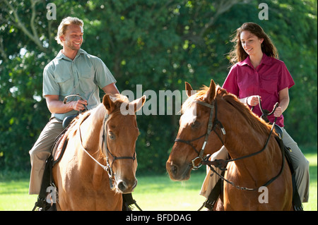 Mann und Frau Reiten in Florida. Stockfoto