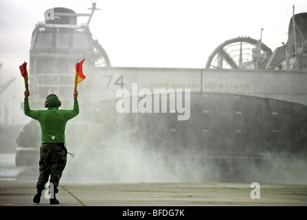 STERNS (Landing Craft Luftpolster) kommen Stockfoto