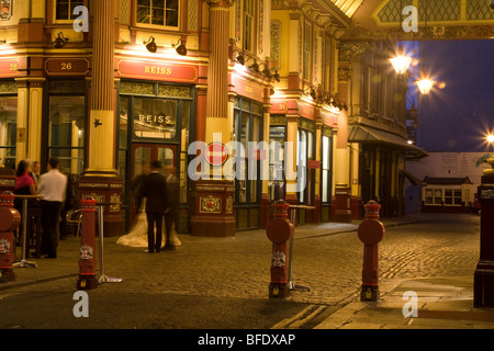 Nacht-Zeitempfang Stockfoto