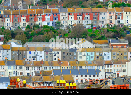 Hastings, East Sussex, England, UK. Blick über die Altstadt von Castle Hill Stockfoto