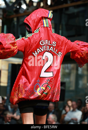 Tower Hamlets A Team Arts, London Alternative Fashionweek, 23. April 2009 Stockfoto