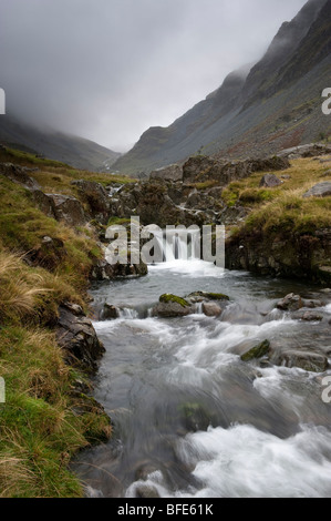 Gatesgarthdale Beck in Honister Pass. Englischen Lake District Stockfoto