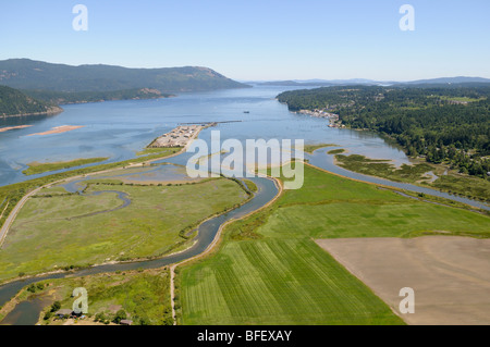 Luftaufnahme des Cowichan Bay-Mündung, Vancouver Island, British Columbia, Kanada. Stockfoto