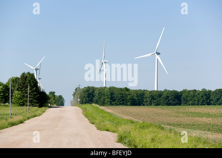 Wind-Turbinen, Shellburne, Ontario, Kanada, Windenergie, Alternative Energie Stockfoto