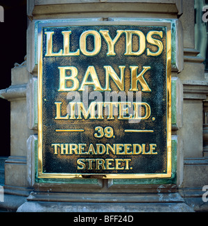 Lloyds Bank messing Zeichen bei Threadneedle Street London Großbritannien Europa Stockfoto