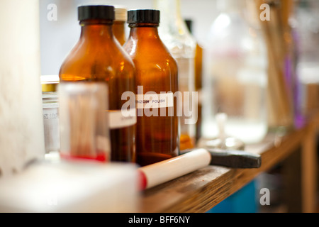 Violine, Cello, Mandoline, Viola, Restaurierung, Reparatur und Verkauf, Stockfoto