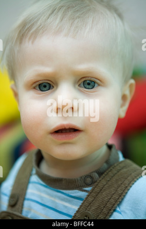 kleine süße Blondschopf ein Jahr alt Stockfoto