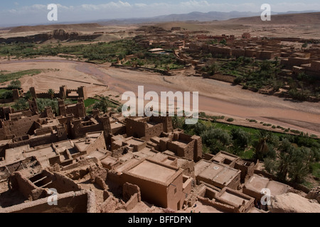 Das 11. Jahrhundert Kasbah von Ait Benhaddou diente als Kulisse für Filme, darunter Lawrence von Arabien und Gladiator Stockfoto