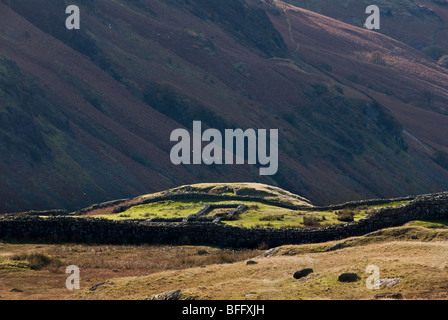 Harte Knott Roman Fort am Hardknott-Pass, Eskdale, Lake District, Cumbria, England, UK Stockfoto