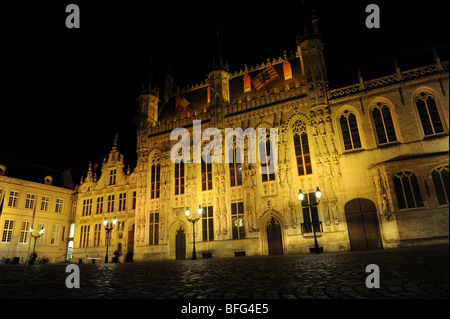 Die Burg Quadrat Brügge in Belgien Europa nachts Stockfoto