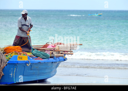 Fischer, Sri Lanka, "Alice Garden Beach" Strand, Trincomalee, Sri Lanka Stockfoto