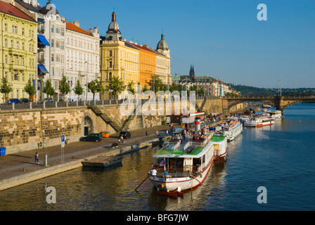 Riverside Prag Tschechische Republik Europa Stockfoto