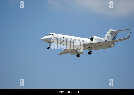 Flugzeug Landung - Gulfstream Aerospace G-IV (Gulfstream-4) Stockfoto