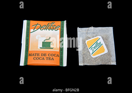 Delisse Mate De Coca Tee, ein traditionelles peruanische pflanzliches Getränk hergestellt mit Koka Blätter (Erythroxylum Coca) mit Kokain. Stockfoto