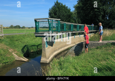 D-Melle, Hase, Hase-Tal, Else, Hunte, Naturschutzgebiet nördlich Teutoburger Wald-Wiehengebirge, Osning, Osnabrück-Land, Niedersachsen, D-Melle-Gesmold, Bifurkation in Gesmold, Punkt der Trennung zwischen den Flüssen Else und Hase, die Else fließt in die Stockfoto