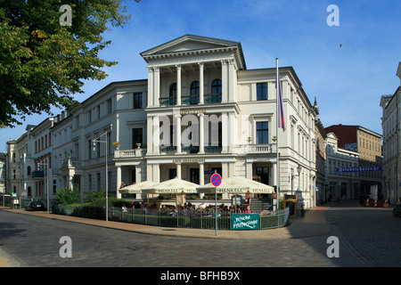 Kuecken-Haus am Pfaffenteich in Schwerin, Mecklenburg-Vorpommern Stockfoto