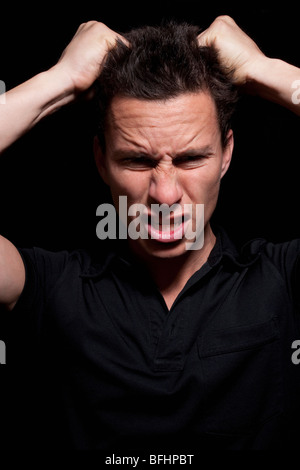 Ausdrucksvolle Porträt eines jungen Mannes Stockfoto