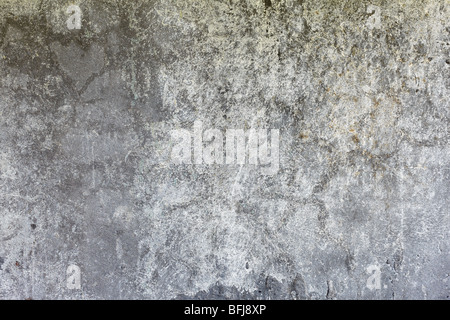 Die dunklen grauen Grunge verwitterte Betonmauer Hintergrund Stockfoto