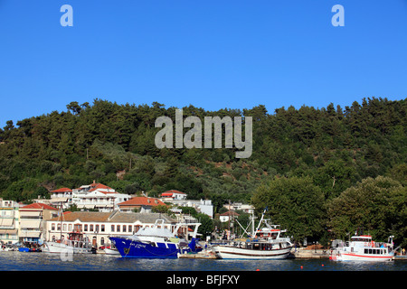 ÄGÄISCHE INSELN GRIECHENLANDS NORDEN OSTEN THASSOS HAFEN DIE ALTEN IN THASSOS STADT LIMENAS Stockfoto