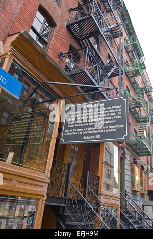 New York City Big Apple 97 Orchard Street 1864 typische frühe Form Tenement House Historic Place & Museum metall Notausgang entweicht gebaut Stockfoto