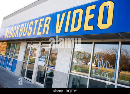 Eine geschlossene Blockbuster Video Lage im Vorort Maryland. Stockfoto