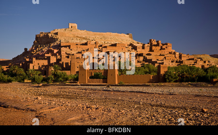 Provinz von OUARZAZATE, Marokko - Ksar bei Ait Benhaddou. Dieser befestigte Lehmziegeln Kasbah ist ein UNESCO-Weltkulturerbe. Stockfoto