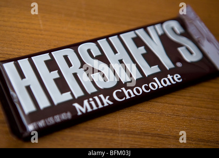 Hershey und Cadbury-Schokolade. Stockfoto