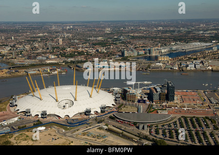 Die O2-Arena, Blick auf das Excel Exhibition Centre, London England. Stockfoto