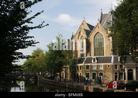 Oude Kerk (alte Kirche), Amsterdam, Niederlande. Stockfoto