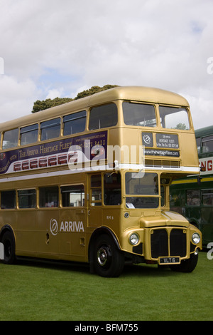 Die AEC Routemaster ist ein Modell der Doppeldecker-Bus, der von ...