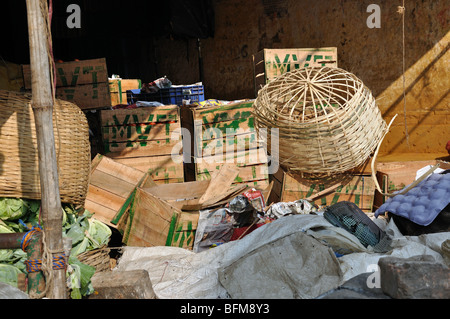 Die Straße Ständen in der Nähe von New Market, Kolkata (Kalkutta), Westbengalen, Indien Stockfoto