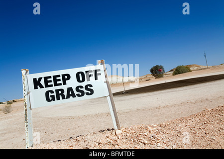 Australien, South Australia Coober Pedy. Melden Sie sich auf dem Golfplatz von Coober Pedy. In die oberen zehn einzigartige Golfplätze der Welt gewählt Stockfoto