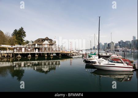 Kanada, British Columbia, Vancouver, Vancouver Ruderverein in Coal Harbour Stockfoto