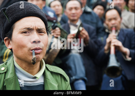 China, Provinz Guizhou, Sugao Dorf, Männer lange Horn Miao Neujahrsfest Festival feiert Stockfoto