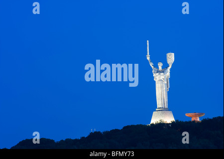 Ukraine, Kiew, Rodina Mat, Nationen Mutter Verteidigung des Vaterlandes Denkmals (The Iron Lady), Museum des großen Vaterländischen Krieges Stockfoto