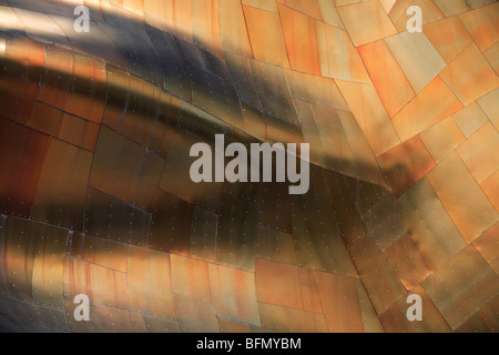 Vereinigte Staaten von Amerika, Washington, Seattle, Belltown, das Science Fiction Museum und Hall Of Fame von Frank Gehry entworfen. Stockfoto