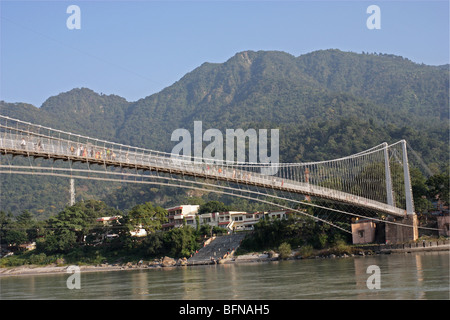 Lakshman Jhula in Ganga Rishikesh Stockfoto