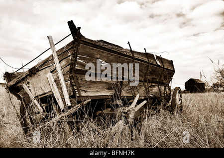 Korn-Wagen auf einem Bauernhof. Stockfoto