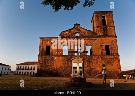 St. Kirchenruine Mathias Matriz de São Mathias, Alcântara, Bundesstaat Maranhão, Brasilien. Stockfoto