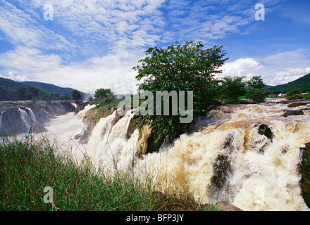 Hogenakkal Falls; Cauvery River; Kaveri River; Dharmapuri; Tamil Nadu; Indien; asien Stockfoto